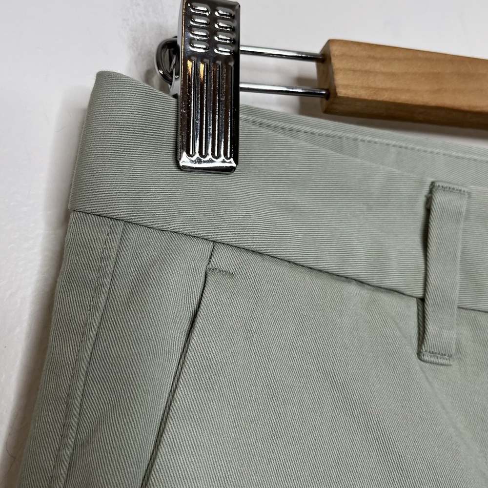 Everlane Uniform Performance Chino Pants Seagrass Green Mens 30x30 Slim Fit - Picture 3 of 7
